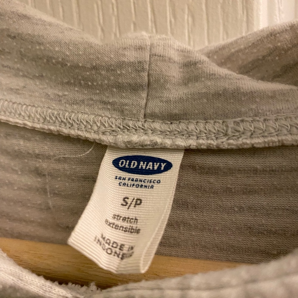 Light Old navy hoodie - very light grey/white - Picture 4 of 4